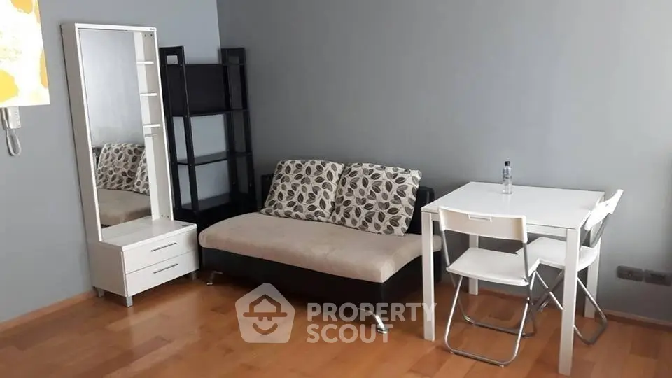  1 Bedroom Condo at Fuse Sathorn Taksin-1