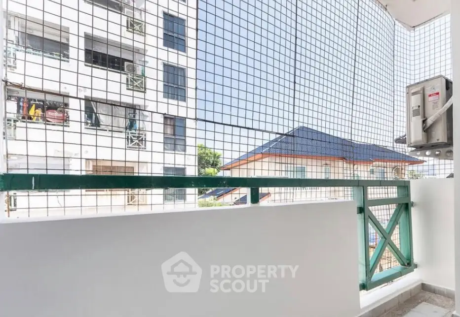 Screenshot 2569-04-16 at 18.01.09.jpg