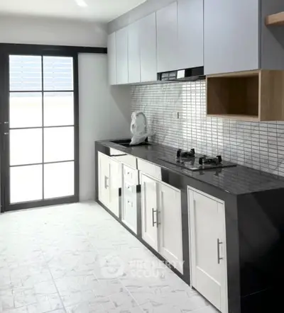 Screenshot 2569-04-20 at 05.00.34.jpg