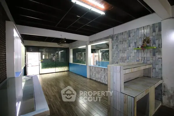 image_rental-29979550