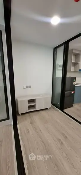 image_rental-29946084