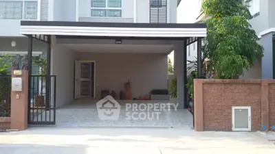 image_rental-5635095