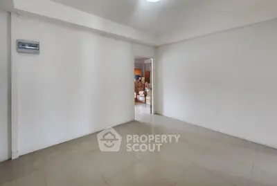 Screenshot 2569-01-15 at 14.27.26.jpg