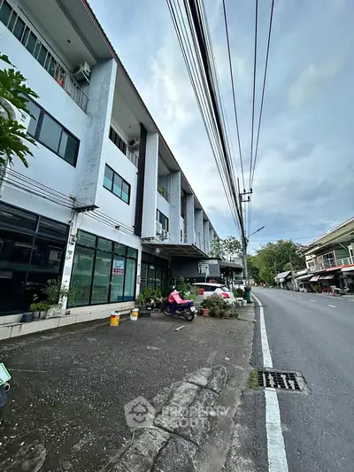 image_rental-27629021