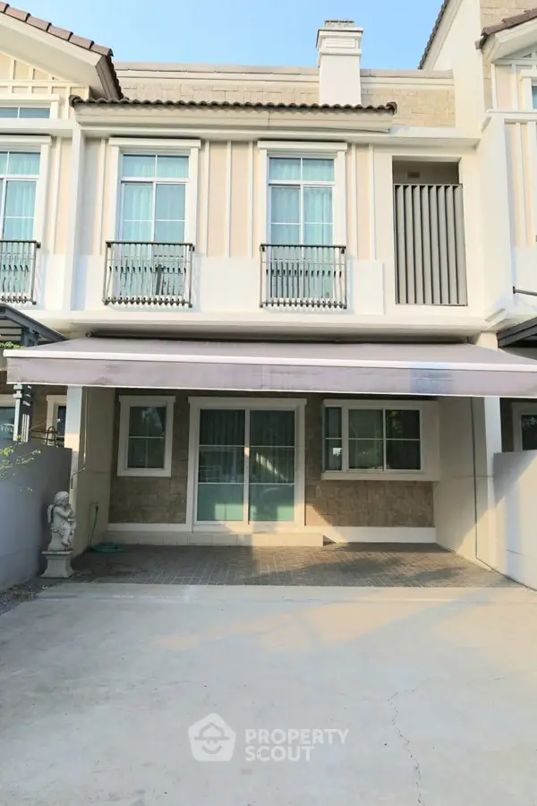 image_rental-30152454