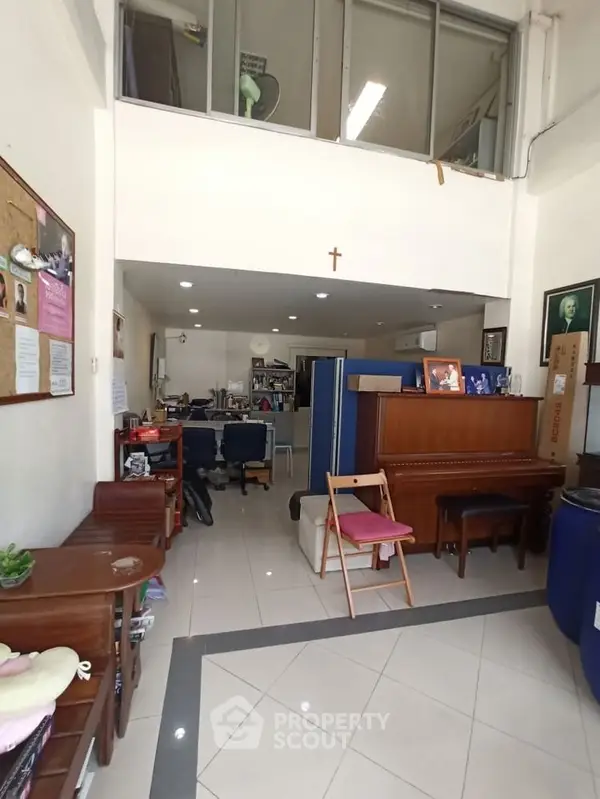 image_rental-27233896