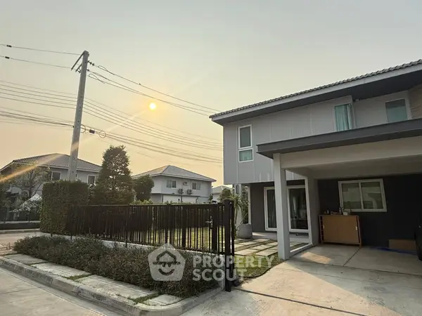 image_rental-28012573