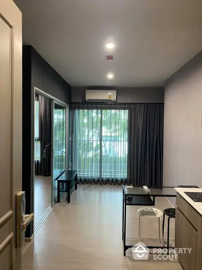 Fully Furnished 1 Bedroom Condo at The Parkland Phetkasem 56-4