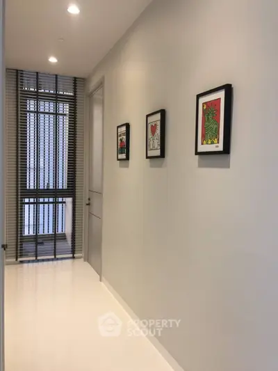  2 Bedrooms Condo at Vittorio Sukhumvit 39-2