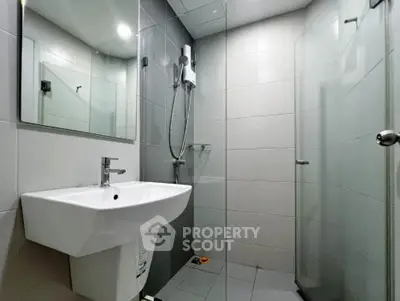 267de0a3d037a09a68d15ff574cee451.jpg