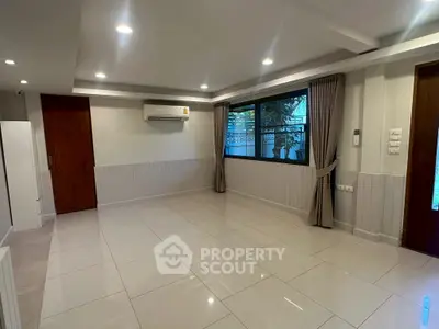 image_rental-29510203