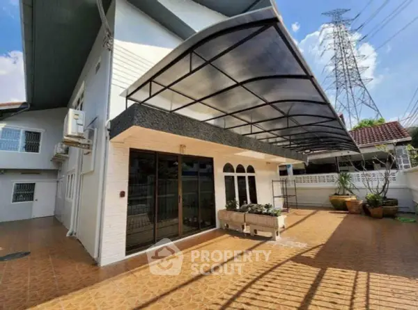 image_rental-30823996