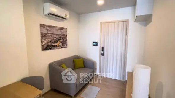 Cozy living room with modern decor and air conditioning