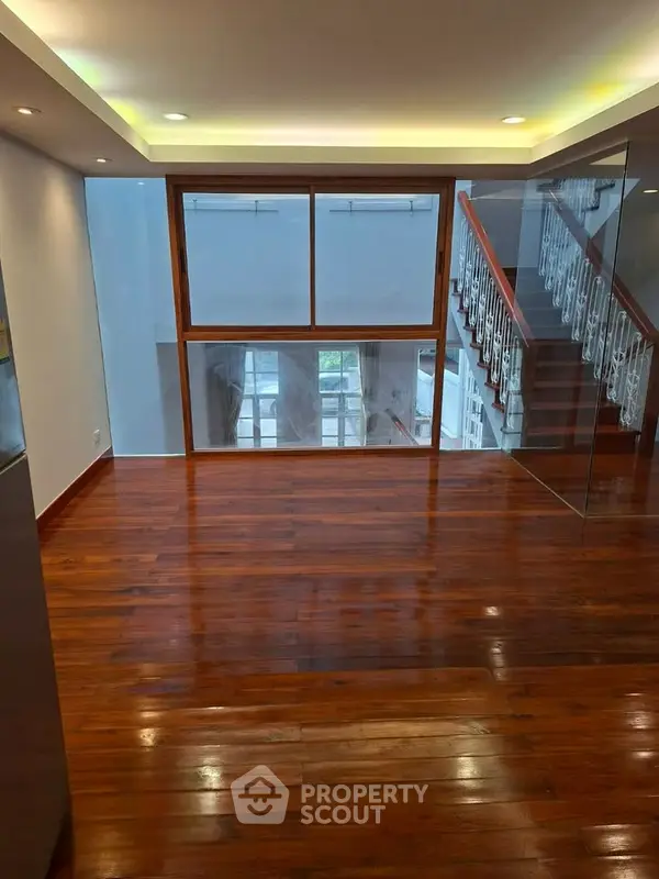 image_rental-31169010