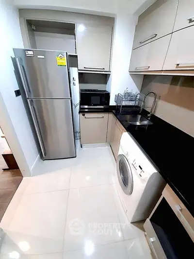  2 Bedrooms Condo at The Crest Sukhumvit 49-5