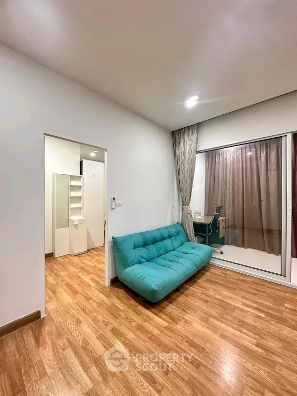 image_rental-29866213