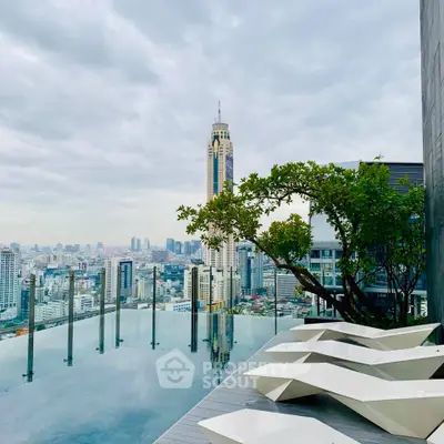 Fully Furnished 1 Bedroom Condo at Ideo Q Ratchathewi-2