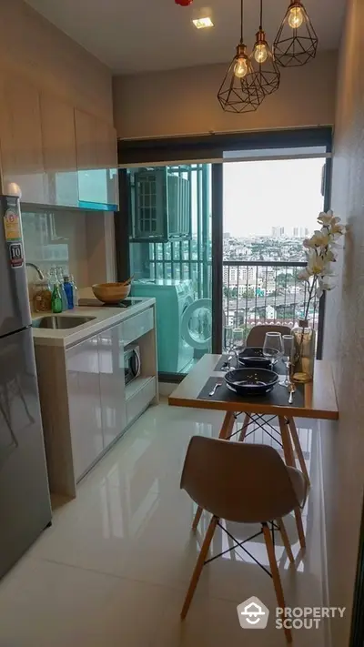  1 Bedroom Condo at Life Sukhumvit 48-3