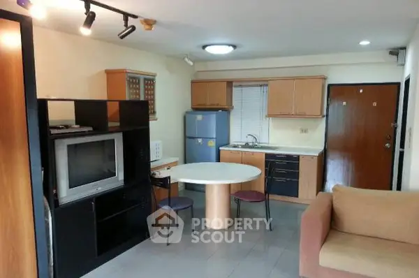 image_rental-5297409