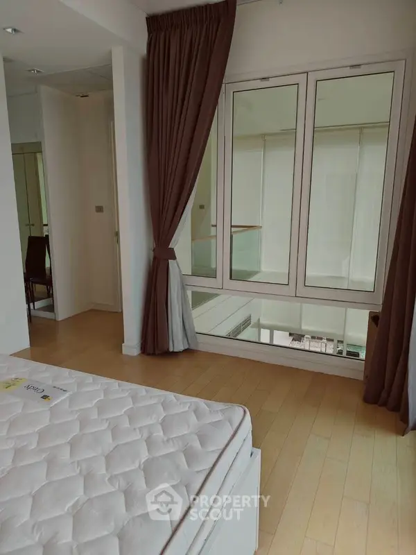 image_rental-29305253