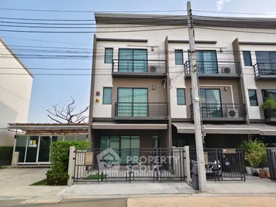 image_rental-29824744