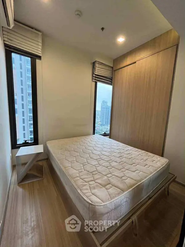 image_rental-30999626