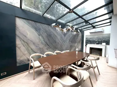 image_rental-27302611