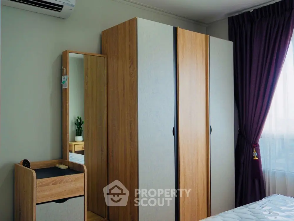  1 Bedroom Condo at Lumpini Ville Ramkhamhaeng 44-1