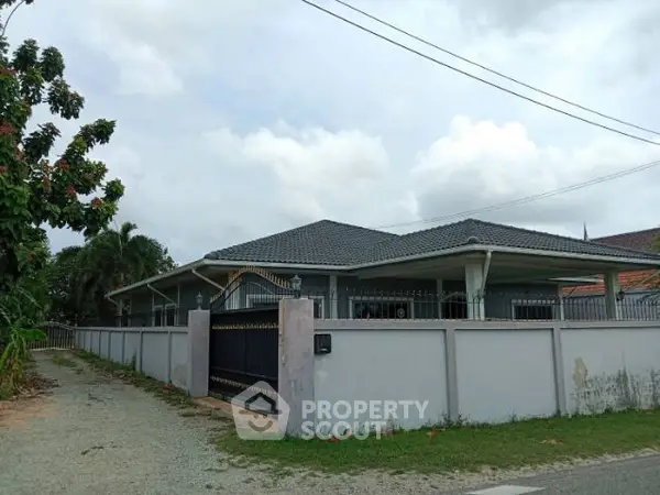 image_rental-12629056