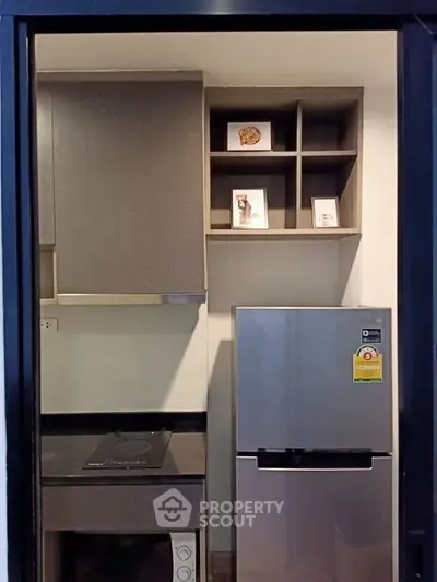  1 Bedroom Condo at The Unique 10-5