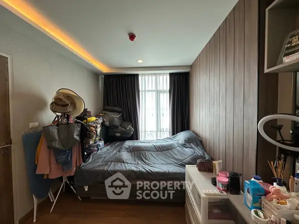 image_rental-12639932