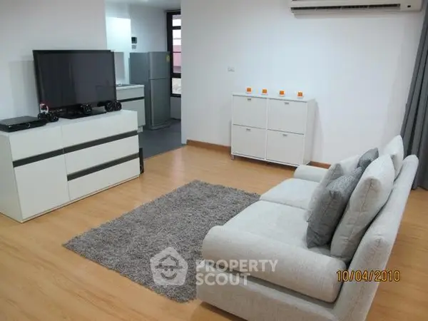 image_rental-5294330