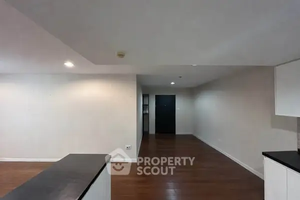 image_rental-31378000