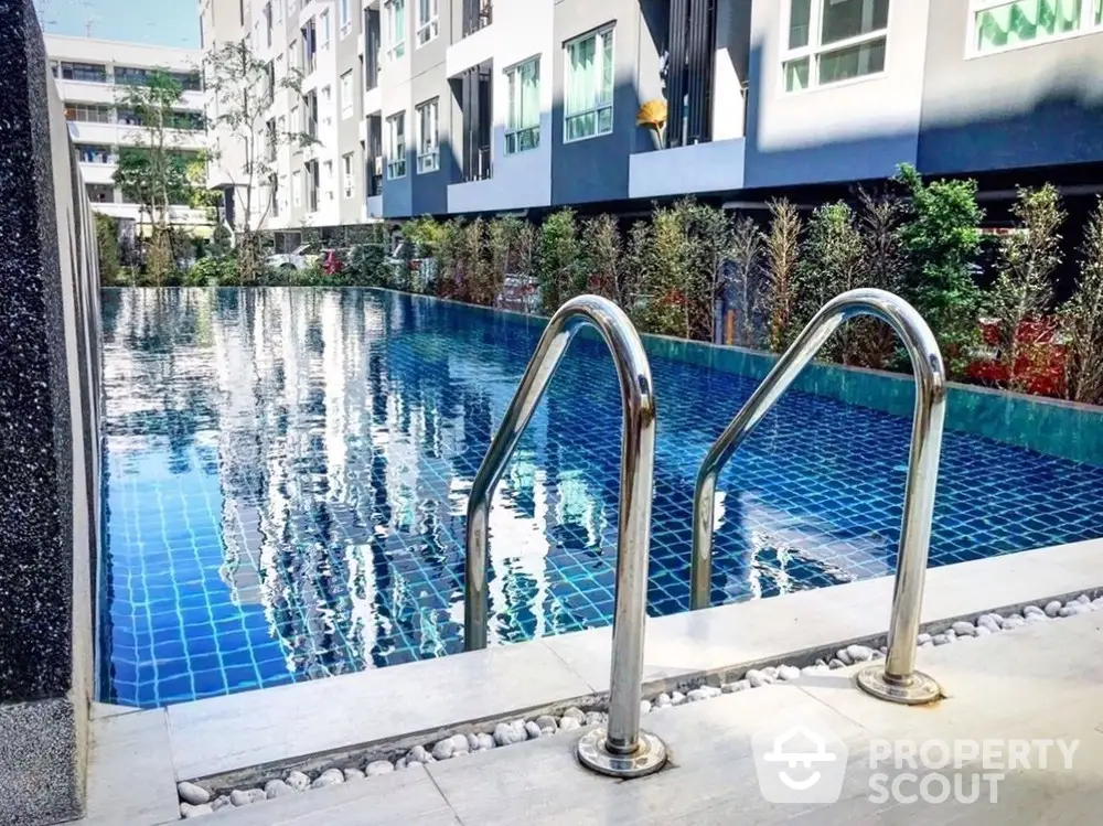  1 Bedroom Condo at Regent Home Sukhumvit 81-1