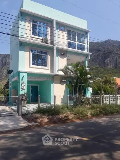 image_rental-29973789