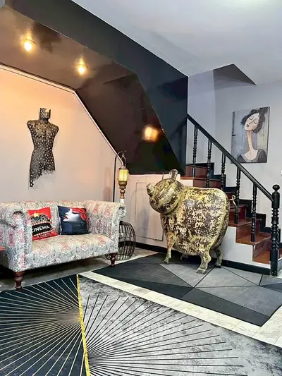 image_rental-28474757