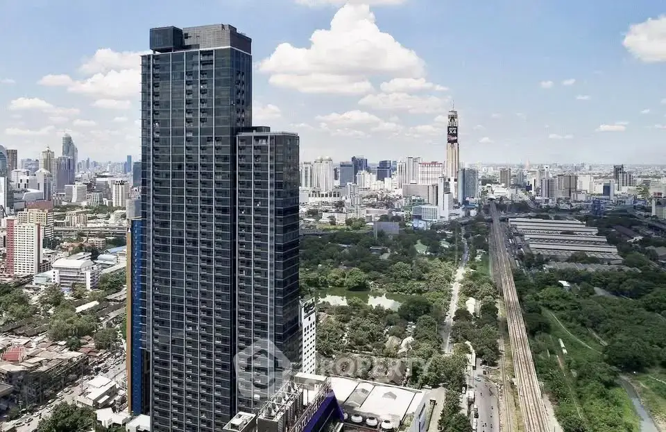 Stunning high-rise building with panoramic city views in a vibrant urban setting.