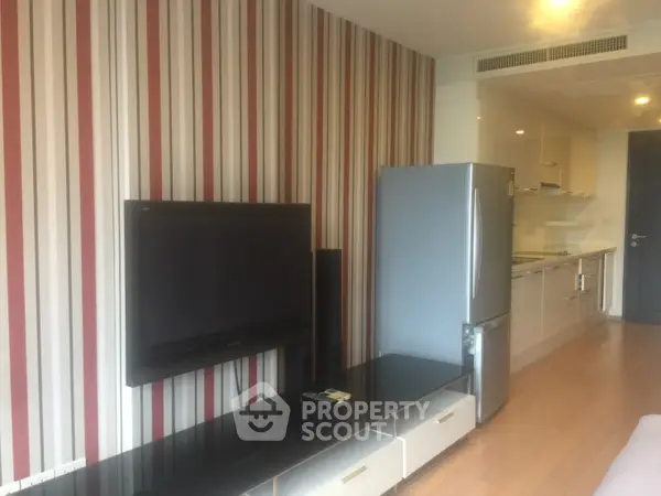 image_rental-8975315