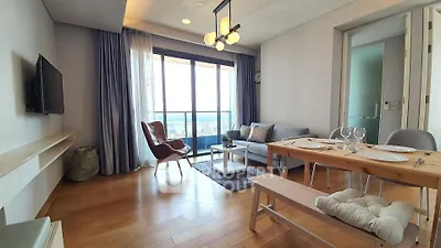 Fully Furnished 2 Bedrooms Condo at The Lumpini 24-2