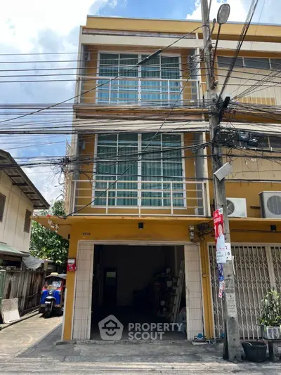 image_rental-26796675