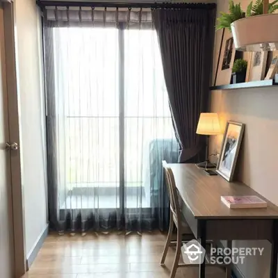 Fully Furnished 1 Bedroom Condo at Chapter One Midtown Ladprao 24-3