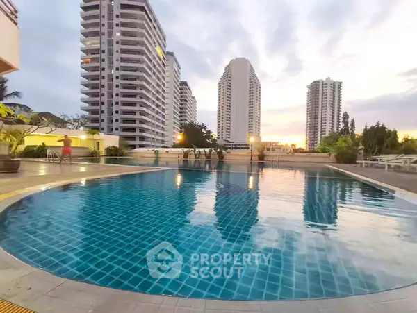 image_rental-28135757