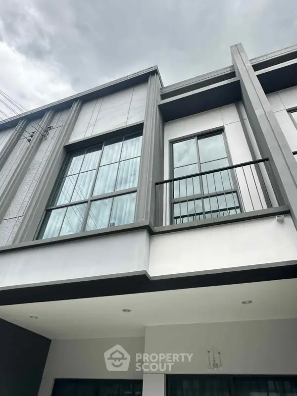 image_rental-31138924