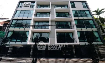 Fully Furnished 2 Bedrooms Apartment at MM COURT HOTEL-2