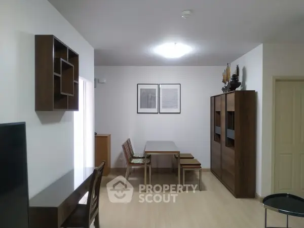 image_rental-7765711