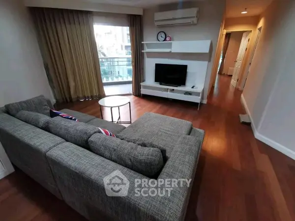 image_rental-28511916