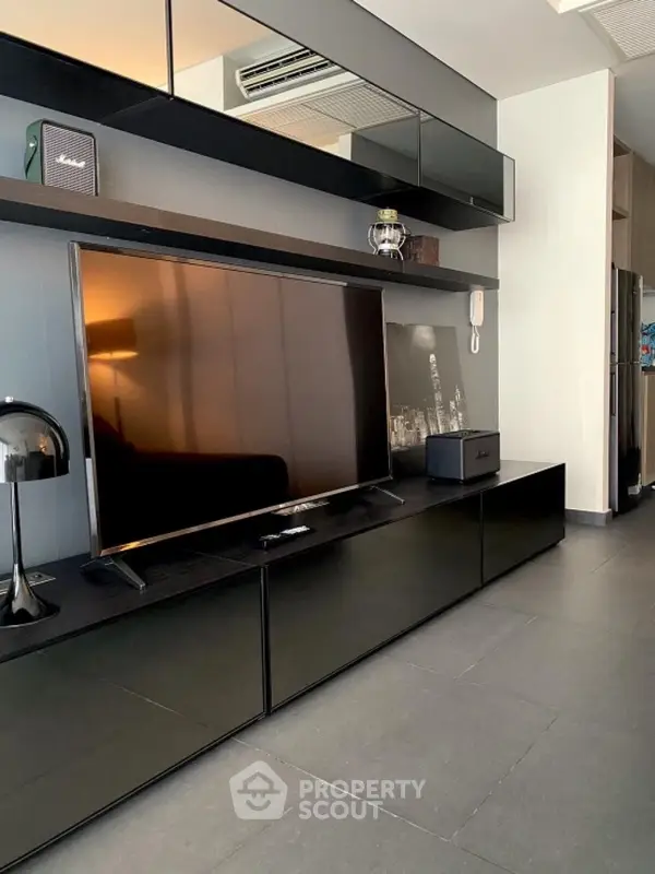 image_rental-12670360