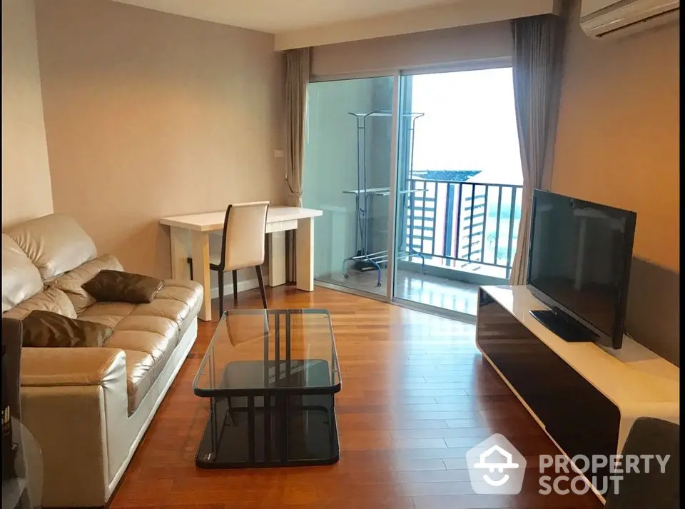  2 Bedrooms Condo at Belle Grand Rama 9-1