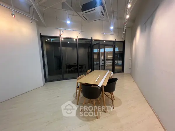 image_rental-22980794