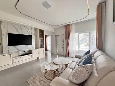 image_rental-31543391